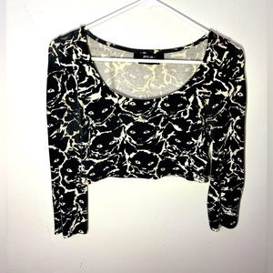 Meow! Adorable black and white cat print cropped top